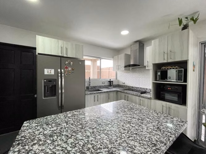 Se vende casa en condominio en Cartago