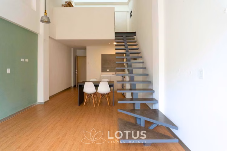 Apartamento para Inversion Tipo Loft en Condominio Punto Cedros, Cód. AJ024