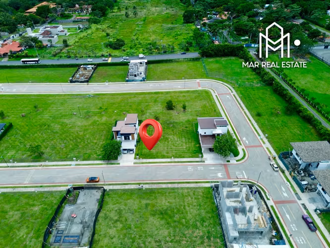 Lote en Venta en Condominio Las Mesetas, Hacienda Los Reyes | 313 m², Plano y Sin Vecino Atrás - Imagen 7