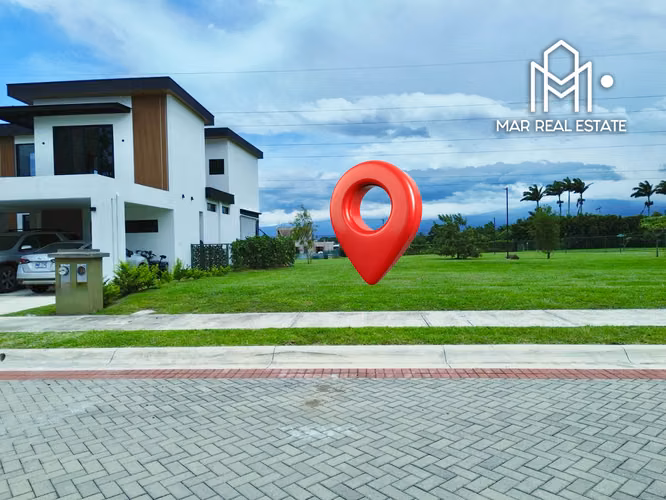 Lote en Venta en Condominio Las Mesetas, Hacienda Los Reyes | 313 m², Plano y Sin Vecino Atrás - Imagen 9