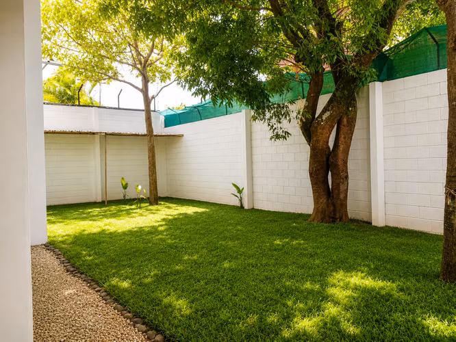 ALQUILER CASA CURRIDABAT | PLAZA DEL SOL | 4 HAB. | 550 m² | $2.100 - Imagen 2
