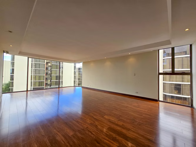 APARTAMENTO DE 330 M2 CON FULL VISTA EN BELLO HORIZONTE ESCAZU - Imagen 13