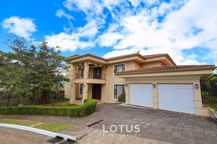Casa en Colinas de Montealegre, Condominio Guayacán Real, Tres Ríos, Cód. AJ039 - Imagen 3