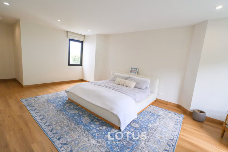 Casa de Lujo con Vista a la Reserva en Condominio El Herrán, Cód. AJ036 - Imagen 15