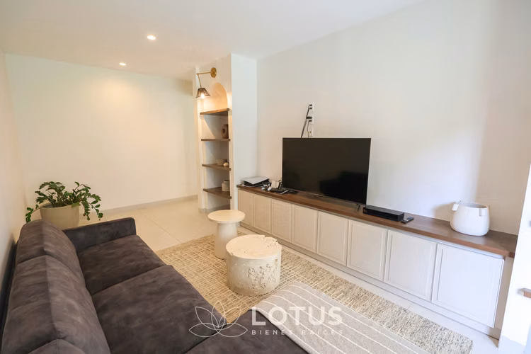 Casa de Lujo con Vista a la Reserva en Condominio El Herrán, Cód. AJ036 - Imagen 12