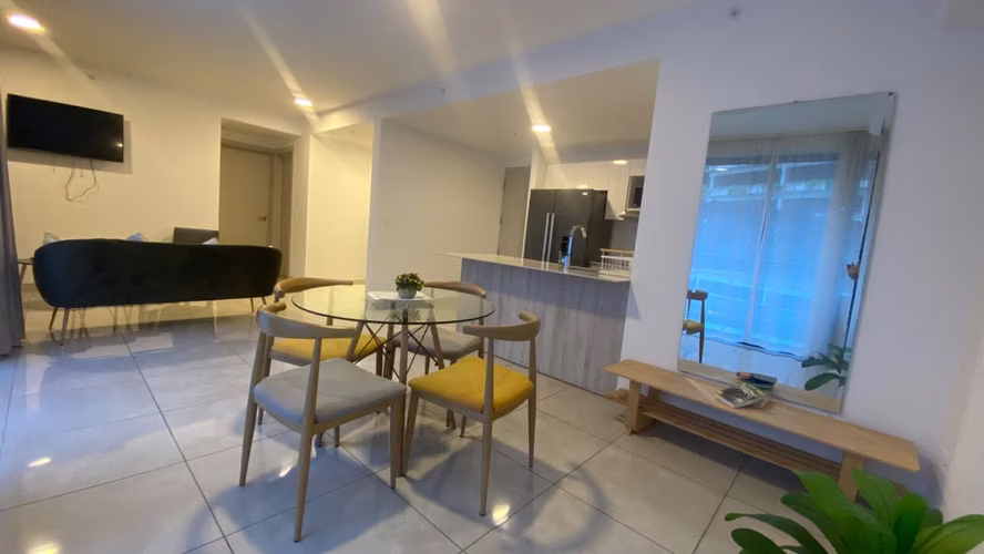 Se alquila apartamento amueblado Torre Nucleo Sabana - Imagen 5