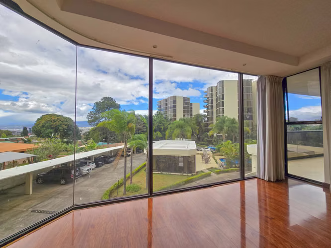 APARTAMENTO DE 3 HABIT. DE 330 M2 Y VISTA EN BELLO HORIZONTE ESCAZU