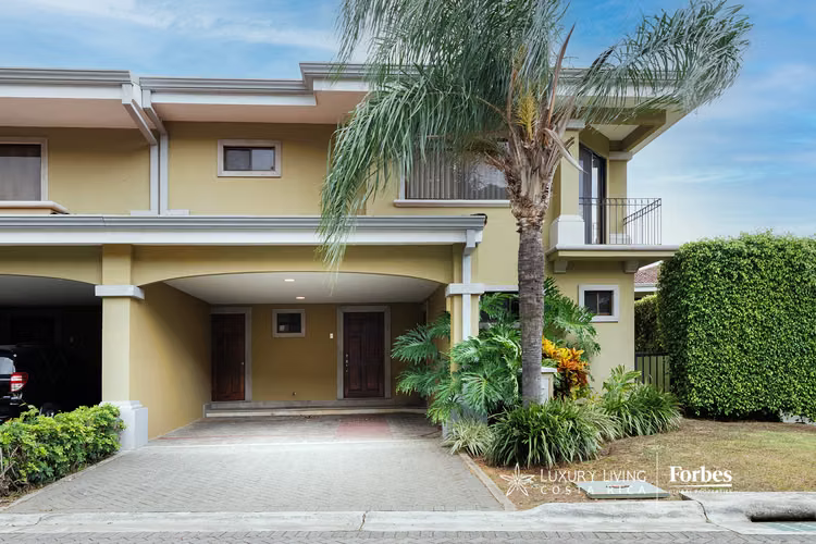 21506 - Casa esquinera 3 hab con terraza y jardín en Pozos, Santa Ana - Imagen 18