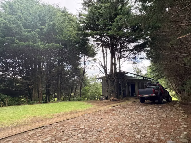 *Venta de propiedad en San José de la montaña - Imagen 2