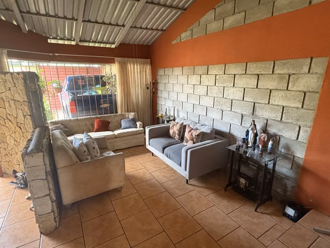 *Venta de casa en Mercedes Norte – Uso de suelo mixto - Imagen 9