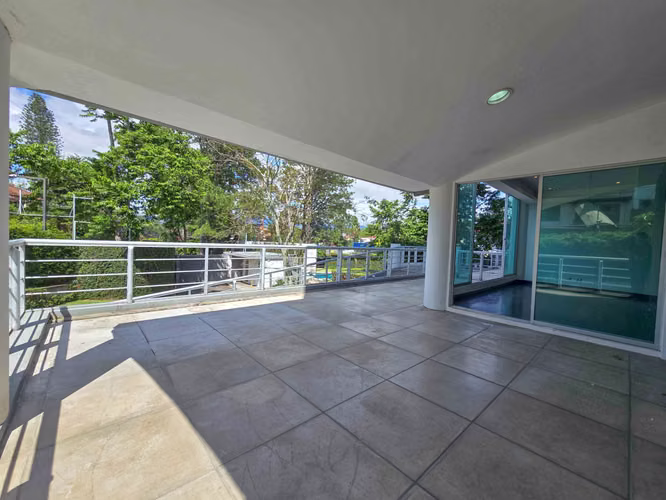 Apartamento en 1er nivel con terraza grande en Bello Horizonte Escazú - Imagen 10