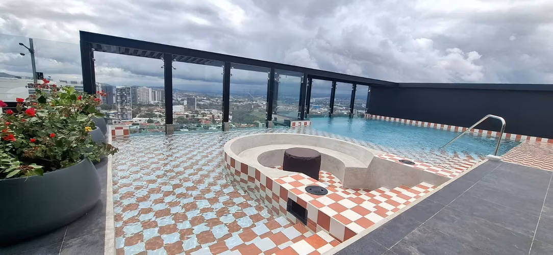 Alquiler de Apartamento Tipo Studio en Torre Sky Garden Sabana Norte