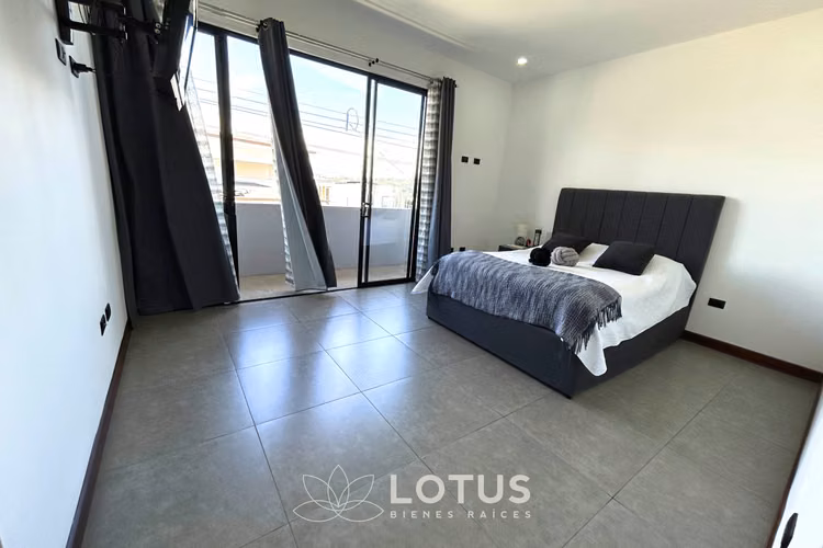 Casa en venta en Condominio Distrito San Juan, CÓDIGO AJ057