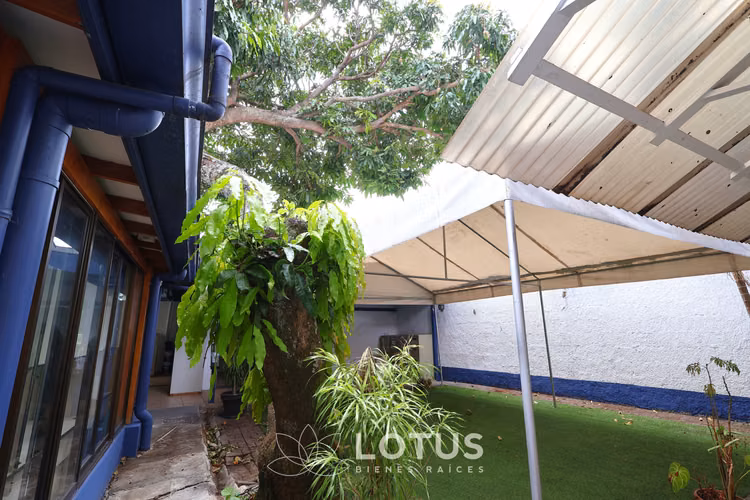 Casa para Remodelar en Barrio Córdoba, Zapote, Cód. AJ051 - Imagen 13