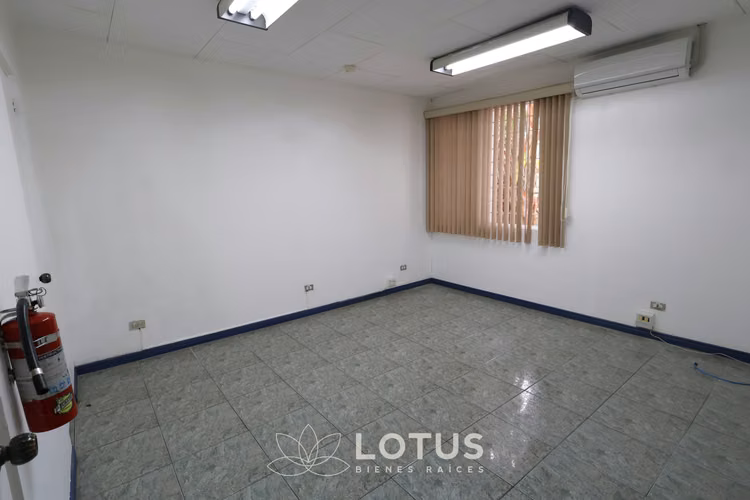 Casa para Remodelar en Barrio Córdoba, Zapote, Cód. AJ051 - Imagen 8