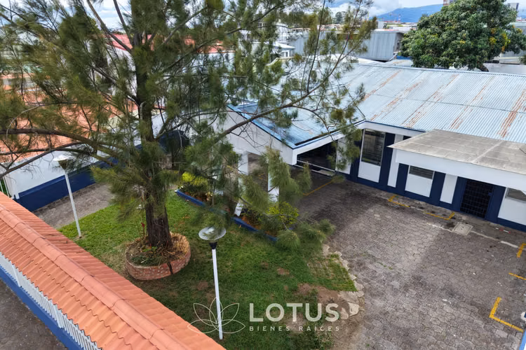 Casa para Remodelar en Barrio Córdoba, Zapote, Cód. AJ051 - Imagen 2