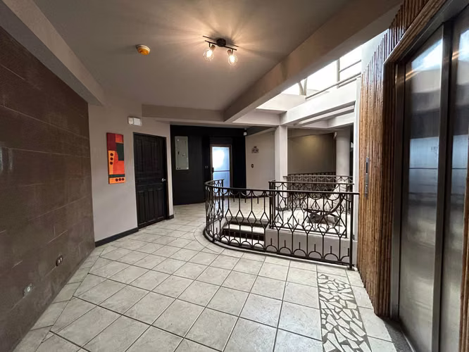 Hotel en Venta en Alajuela Centro | Inversión Rentable Cerca del Aeropuerto - Imagen 13