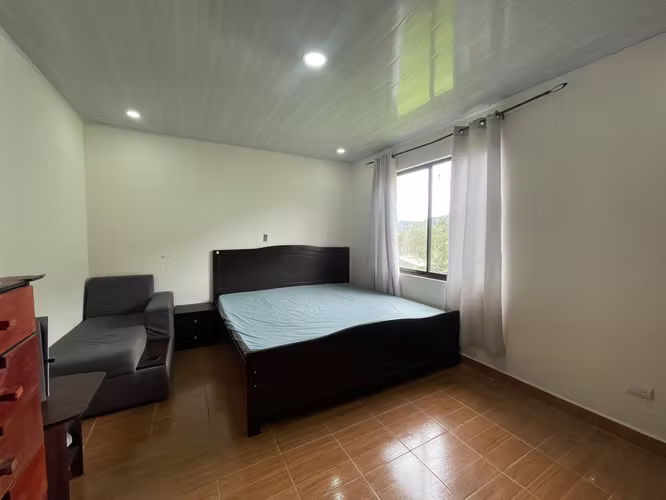 Venta de casa en Copalchi CARTAGO - Imagen 3