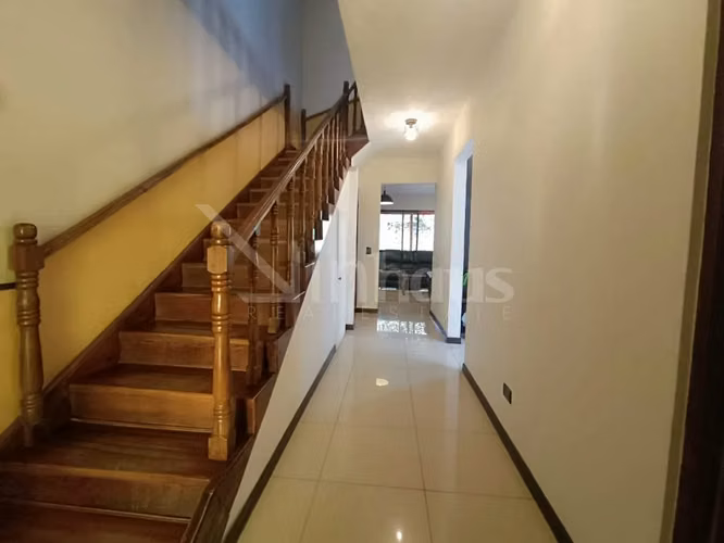 Venta de casa en condominio en la Uruca