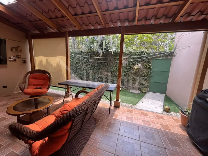 Venta de casa en condominio en la Uruca