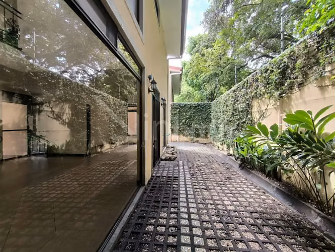 Alquiler de casa en residencial privado en Brasil de Santa Ana - Imagen 12
