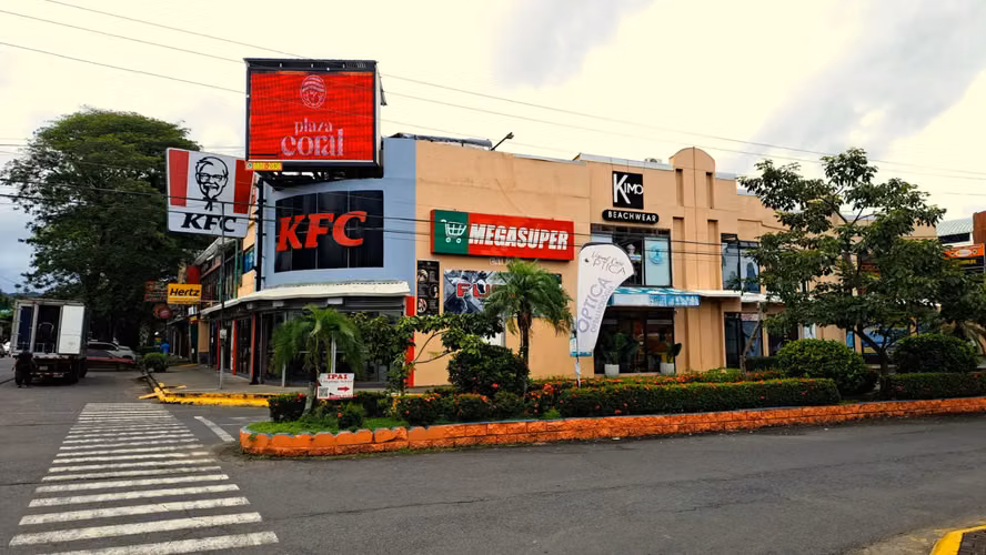 Espacio Comercial Versátil en Venta en Plaza Coral, Jacó - Imagen 6