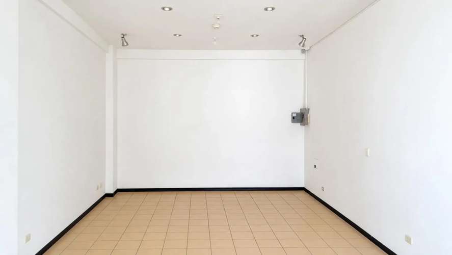 Versatile Office/Retail Space for Sale at Plaza Coral in Jacó