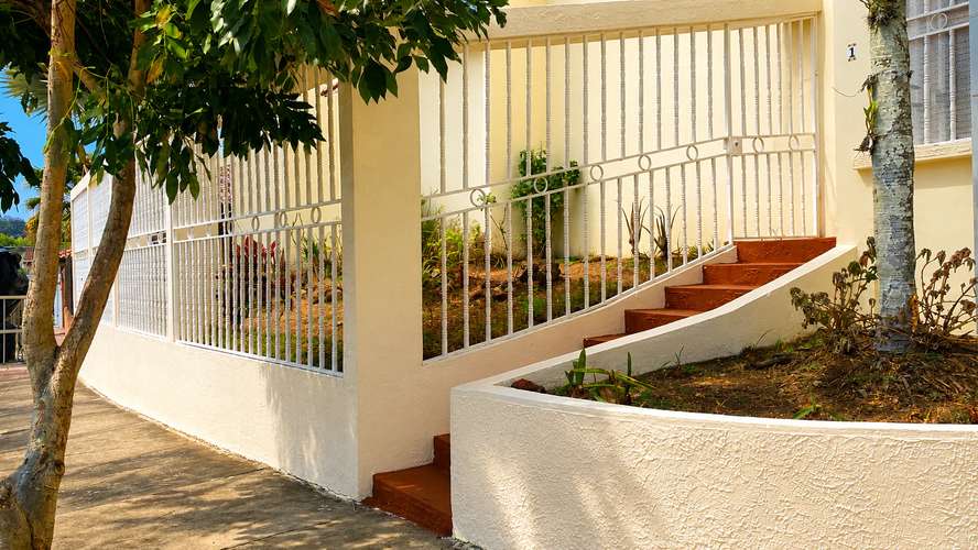 Dos casas gemelas en Bosques de Doña Rosa - Heredia - Imagen 10