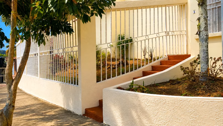 Dos casas gemelas en Bosques de Doña Rosa - Heredia - Imagen 7