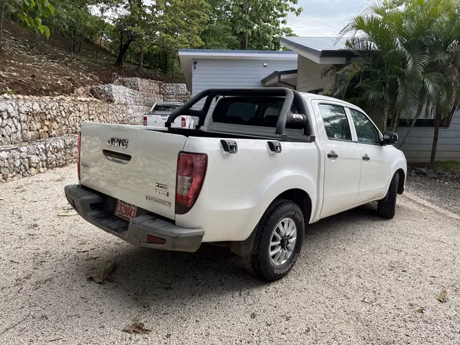 JMC Vigus 4X4 en Excelente Condicion! - Imagen 6