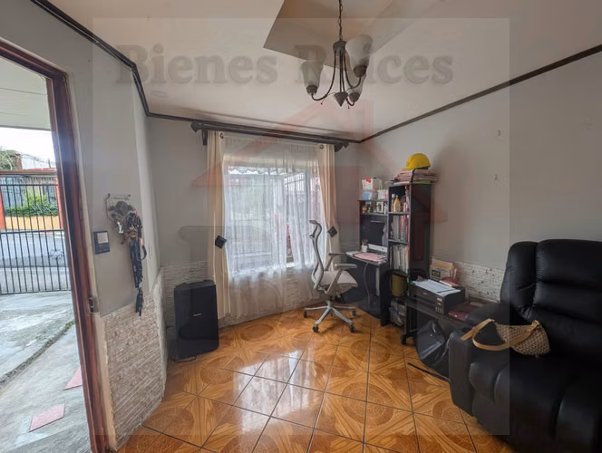 Se Vende Casa en Mercedes Norte de Heredia !!! - Imagen 8