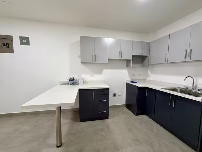 Alquiler de apartamentos nuevos. Incluyen servicios. Escazú - Imagen 7