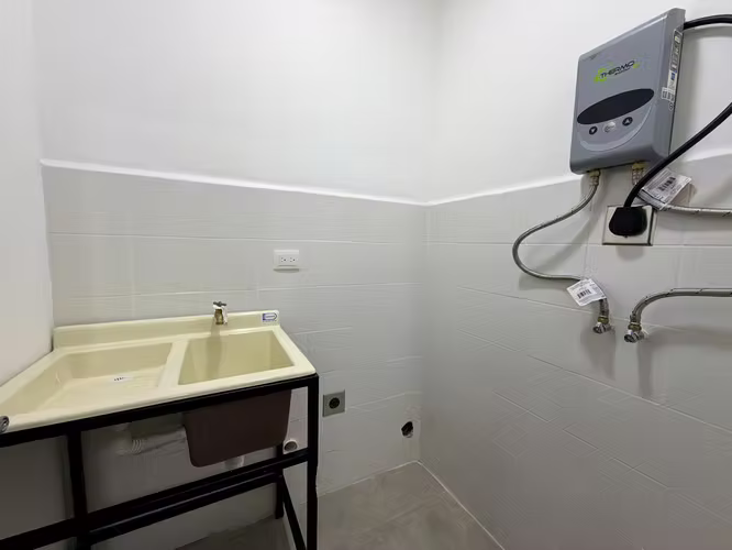 Alquiler de apartamentos nuevos. Incluyen servicios. Escazú - Imagen 14