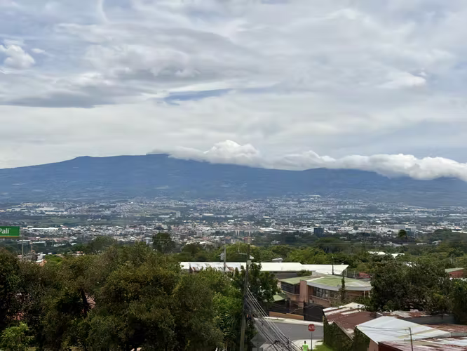 Alquiler de apartamentos nuevos. Incluyen servicios. Escazú - Imagen 15