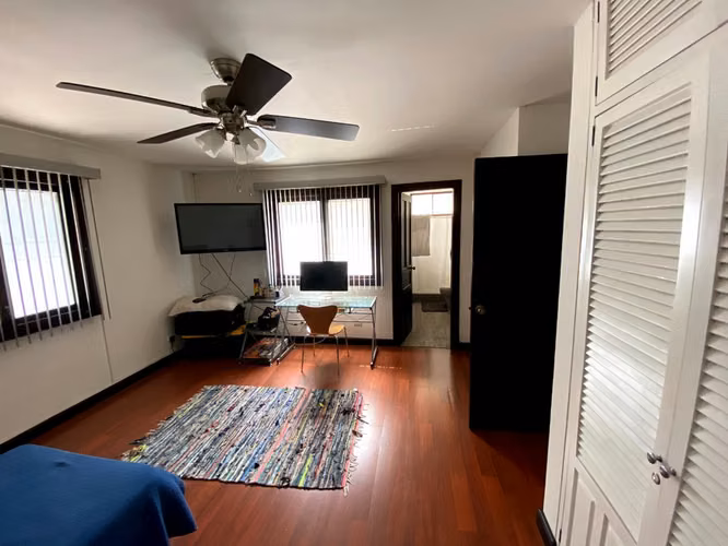 Casa de una planta en venta, Escazú, San Rafael, Bello Horizonte. - Imagen 17