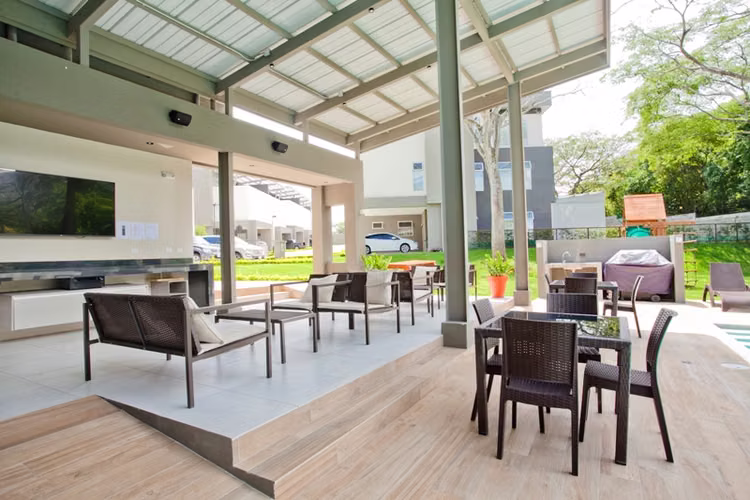 LINDORA-SANTA ANA! LUJOSO APARTAMENTO DE 2 HAB/2BAÑOS/2PARQUEOS - Imagen 17