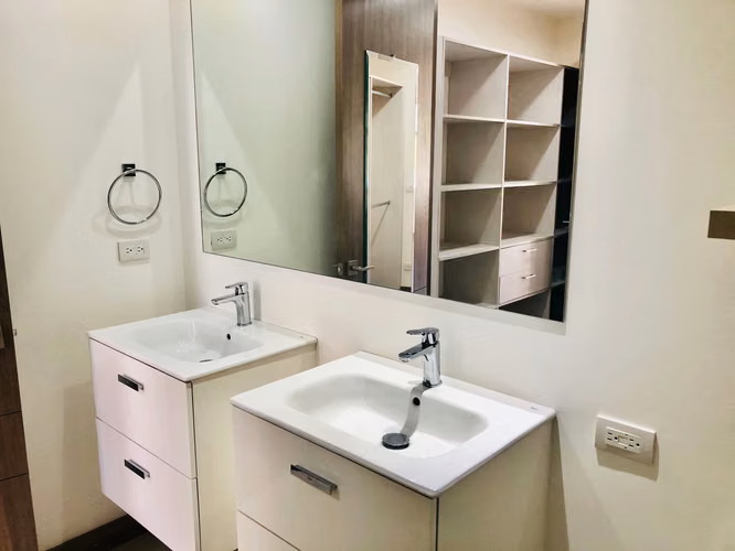 LINDORA-SANTA ANA! LUJOSO APARTAMENTO DE 2 HAB/2BAÑOS/2PARQUEOS - Imagen 8