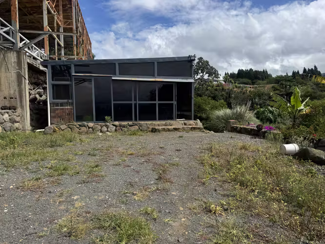 SE VENDE TERRENO EN OCHOMOGO CARTAGO
