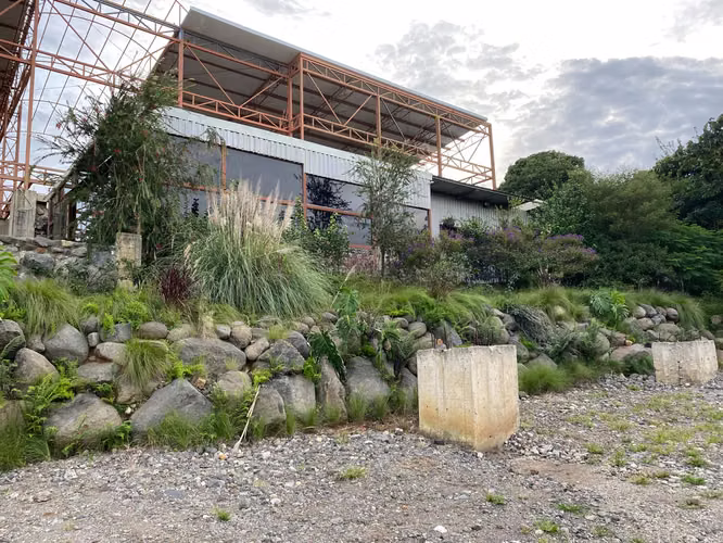 SE VENDE TERRENO EN OCHOMOGO CARTAGO