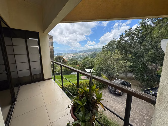 Alquiler de casa en Escazú, Altos de Carrizal – 3 dormitorios, jardín y vista al Valle Central - Imagen 10