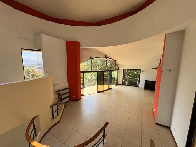 Alquiler de casa en Escazú, Altos de Carrizal – 3 dormitorios, jardín y vista al Valle Central - Imagen 5