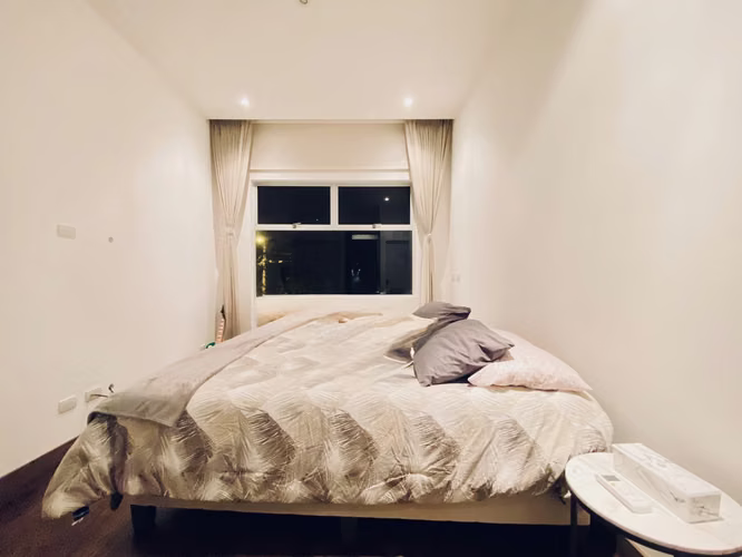 LINDORA-SANTA ANA! LUJOSO APARTAMENTO AMUEBLADO DE 2 HAB/2BAÑOS/2PARQUEOS - Imagen 11