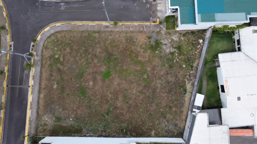 Lote en venta en Cartago – Condominio Paseo de los Estudiantes - Imagen 3