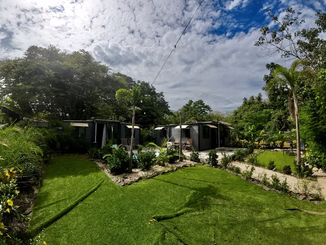 Propiedad de 610 m² con 2 Tiny Houses y Potencial de Inversión - Imagen 9