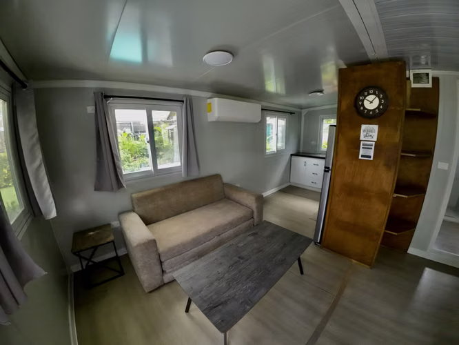 Propiedad de 610 m² con 2 Tiny Houses y Potencial de Inversión - Imagen 3