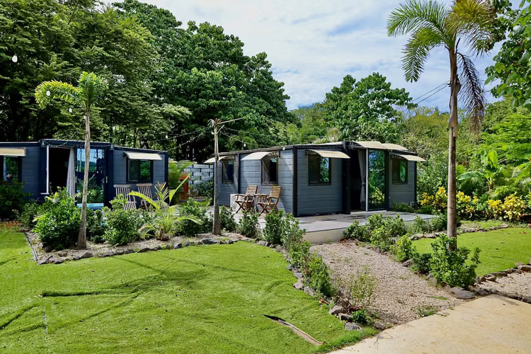610 m² Property with 2 Tiny Houses & Investment Potential