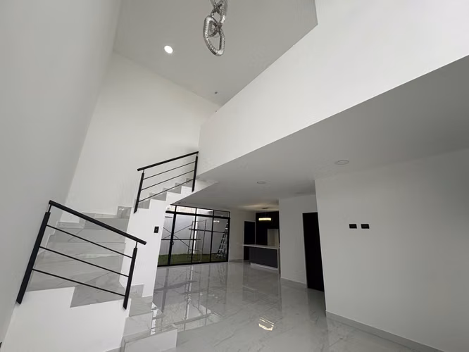 *Venta de hermosa casa de 4 habitaciones en condominio en Tres Ríos. - Imagen 4