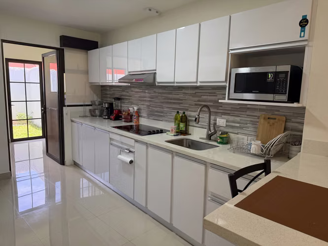 Vendo casa 1 piso, en Condominio Avicennia Sur, San Francisco Heredia, casa remodelada - Imagen 7