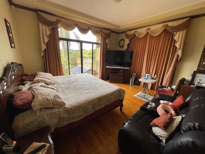 *Venta de casa en Lomas de Zurquí, San Josecito de San Isidro, Heredia. - Imagen 9