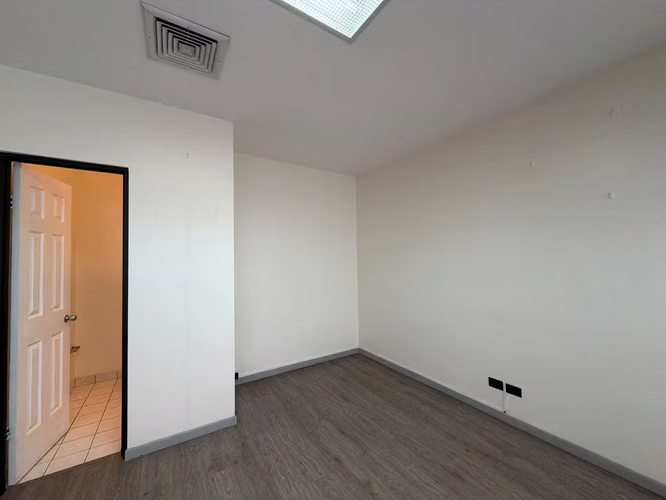 Sabana Boulevar Rohrmoser OFICINAS EN ALQUILER - Imagen 7